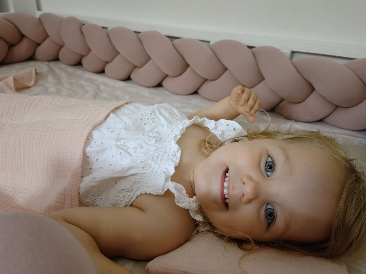 tresse de lit bebe